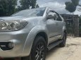 Toyota Fortuner 2011 - Chính chủ cần bán xe Fortune 2011 đẹp - không lỗi ở P.3 - Đà Lạt -Giá 450 triệu.