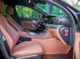 Mercedes-Benz E300 2023 - Màu đen, nội thất nâu