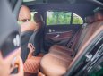 Mercedes-Benz E300 2023 - Màu đen, nội thất nâu