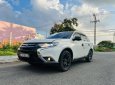 Mitsubishi Outlander 2018 - Chính chủ cần bán xe 7 chỗ Mitsubishi Outlander 2018 tại Ba Tri - Bến Tre - Giá 640 triệu.