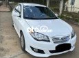 Hyundai Avante   màu trắng 2011 - Hyundai Avante màu trắng