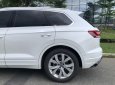 Volkswagen Touareg Luxury 2023 - Cần bán Touareg 2023 SG 1500km odo