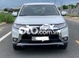 Mitsubishi Outlander Loại xe  + Mẫu xe  2019 - Loại xe Mitsubishi + Mẫu xe Outlander