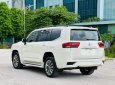 Toyota Land Cruiser 2022 - Toyota Land Cruiser LC300 sản xuất 2022 màu Trắng nội thất Kem siêu hót