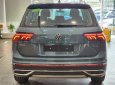 Volkswagen Tiguan 2023 - Trẻ trung, xe nhập khẩu Mỹ, màu xanh cực đẹp, ưu đãi lên đến hàng trăm triệu tiền mặt, giao ngay tận nhà cho khách