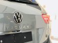 Volkswagen Tiguan 2023 - Nhập khẩu Mỹ, màu xám cực đẹp, sang trọng, ưu đãi lên đến hàng trăm triệu tiền mặt, cam kết tốt nhất giá thị trường