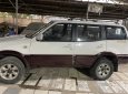 Nissan Terrano 2002 - Máy xăng 7 chỗ hai cầu