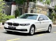 BMW 520i 2019 - Màu trắng, Siêu lướt