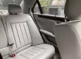 Mercedes-Benz E200 2011 - Số tự động