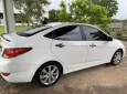 Hyundai Accent 2015 - Chính chủ cần bán xe  huyndai accent, đời 2015, số tự động, nhập khẩu nguyên chiếc, cửa sổ trời