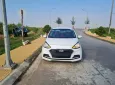 Hyundai i10 2019 - Chính chủ bán xe Hyundai i10 màu trắng sedan 2 đầu.