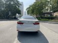 Toyota Camry 2.0E 2018 - Bán Toyota Camry 2.0E 2018