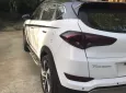 Hyundai Tucson 2018 - Chính chủ cần bán nhanh  Xe - Tucson sản xuất năm 2018 nội thất cn mới nguyên