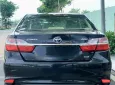 Toyota Camry 2.0E 2017 - Toyota Camry 2.0E 2017 chính chủ xe đẹp đi lướt bảo dưỡng full hãng.