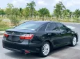 Toyota Camry 2.0E 2017 - Toyota Camry 2.0E 2017 chính chủ xe đẹp đi lướt bảo dưỡng full hãng.