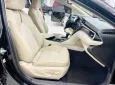 Toyota Camry 2.0G 2020 - Bán Toyota Camry 2.0G model 2020, chạy hơn 4 vạn km, dàn lốp theo xe.