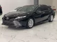 Toyota Camry 2.0G 2020 - Bán Toyota Camry 2.0G model 2020, chạy hơn 4 vạn km, dàn lốp theo xe.