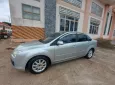 Ford Focus 2005 - Thông tin Ford Focus 2005 2.0 cửa sổ trời, số tụe động, màu XÁM XANH.