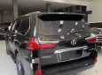 Lexus LX 570 2020 - Bán Lexus LX570 sản xuất 2020, lăn bánh cực ít, 1 chủ từ mới.