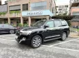 Toyota Land Cruiser 5.7 VXS Trung Đông 2021 - Toyota Land Cruiser VX-S 5.7 nhập Trung Đông, đăng ký cuối 2021, 1 chủ