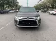 Mitsubishi Outlander 2016 - Chính chủ cần bán xe Mitsubishi Outlander 2.0 CVT 2016 