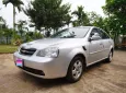Chevrolet Lacetti 2011 - Chevrolet Lacetti 1.6 MT 2011, màu bạc, 5 chỗ ngồi.