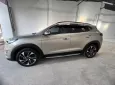 Hyundai Tucson 2020 - Hyundai Tucson 1.6 Turbo 2020, Giá bán: 696 triệu (có bớt Lộc), Ghi Vàng, nội thất Kem.