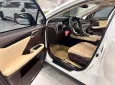 Lexus RX 200 T 2016 - Bán ô tô Lexus RX200 T 2016, màu trắng xe cá nhân chủ đi rất giữ gìn 