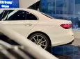 Mercedes-Benz E300 2021 - E300 AMG 2021 