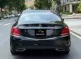 Mercedes-Benz C300 2017 - Mercedes C300 AMG sx 2017 model 2018 mẫu xe hộp số 9 cấp bản có carbon 