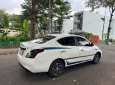 Nissan Sunny 2015 - Chính chủ bán xe Nissan sunny 2015 số sàn