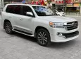 Toyota Land Cruiser 5.7 nhập Mỹ  2016 - Toyota Land Cruiser 5.7 nhập Mỹ, sản xuất 2016. Xe siêu đẹp.