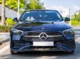 Mercedes-Benz C300 AMG 2022 - Mercedes AMG 2022, màu xanh lam giá rất hợp lí, xe đẹp zin, không lỗi lầm