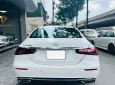 Mercedes-Benz E200 Exclusive 2021 -  Cần bán xe Mercedes Exclusive 2021, màu trắng
