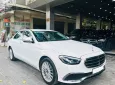 Mercedes-Benz E200 Exclusive 2021 -  Cần bán xe Mercedes Exclusive 2021, màu trắng