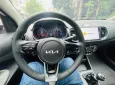Kia Soluto 1.4MT Deluxe 2024 - Tôi cần bán chiếc xe KIA SOLUTO 1.4MT Deluxe 2024 màu trắng.xe tên tư nhân chính chủ tôi sử dụng