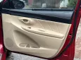 Toyota Yaris Yaris 1.3E  2015 - Cần bán xe Toyota Yaris 1.3E 2015, màu đỏ
