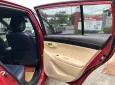 Toyota Yaris Yaris 1.3E  2015 - Cần bán xe Toyota Yaris 1.3E 2015, màu đỏ
