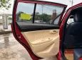 Toyota Yaris Yaris 1.3E  2015 - Cần bán xe Toyota Yaris 1.3E 2015, màu đỏ