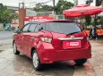 Toyota Yaris Yaris 1.3E  2015 - Cần bán xe Toyota Yaris 1.3E 2015, màu đỏ