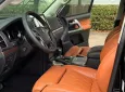 Toyota Land Cruiser MBS 4 chỗ siêu VIP 2020 - Bán Toyota Land Cruiser 4.6 V8 sản xuất 2020, lên 4 ghế MBS siêu VIP.