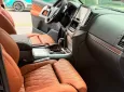 Toyota Land Cruiser MBS 4 chỗ siêu VIP 2020 - Bán Toyota Land Cruiser 4.6 V8 sản xuất 2020, lên 4 ghế MBS siêu VIP.