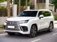Lexus LX 600 Urban 7 chỗ  2023 - Bán Lexus LX600 Urban 7 chỗ, sản xuất 2023. Xe cực mới.