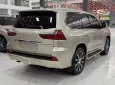 Lexus LX 570 Nhập Mỹ 2019 - Bán Lexus LX570 Nhập Mỹ, lăn bánh 5 vạn. Xe siêu mới.