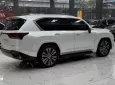 Lexus LX 600 Urban 7 chỗ  2023 - Bán Lexus LX600 7 chỗ sản xuất 2023 Siêu lướt.