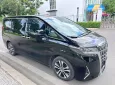 Toyota Alphard 2019 - Toyota Alphard kèm tài xế