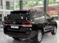 Toyota Land Cruiser 4.6 V8 2016 - Bán Land Cruiser 4.6 V8 sản xuất 2016. Xe cực đẹp.