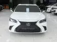 Lexus ES 250 Fsport 2022 - Bán Lexus ES250 Fsport sản xuất 2022. Xe 1 chủ cực mới.