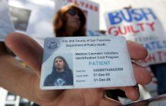 Những điều không nên làm sau khi va chạm ô tô Những điều không nên làm sau khi va chạm ô tô