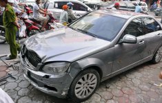 Những lưu ý khi mua bảo hiểm ô tô Những lưu ý khi mua bảo hiểm ô tô